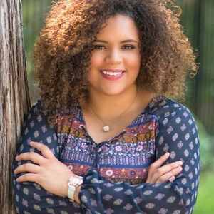 Meet your Posher, Mykaela